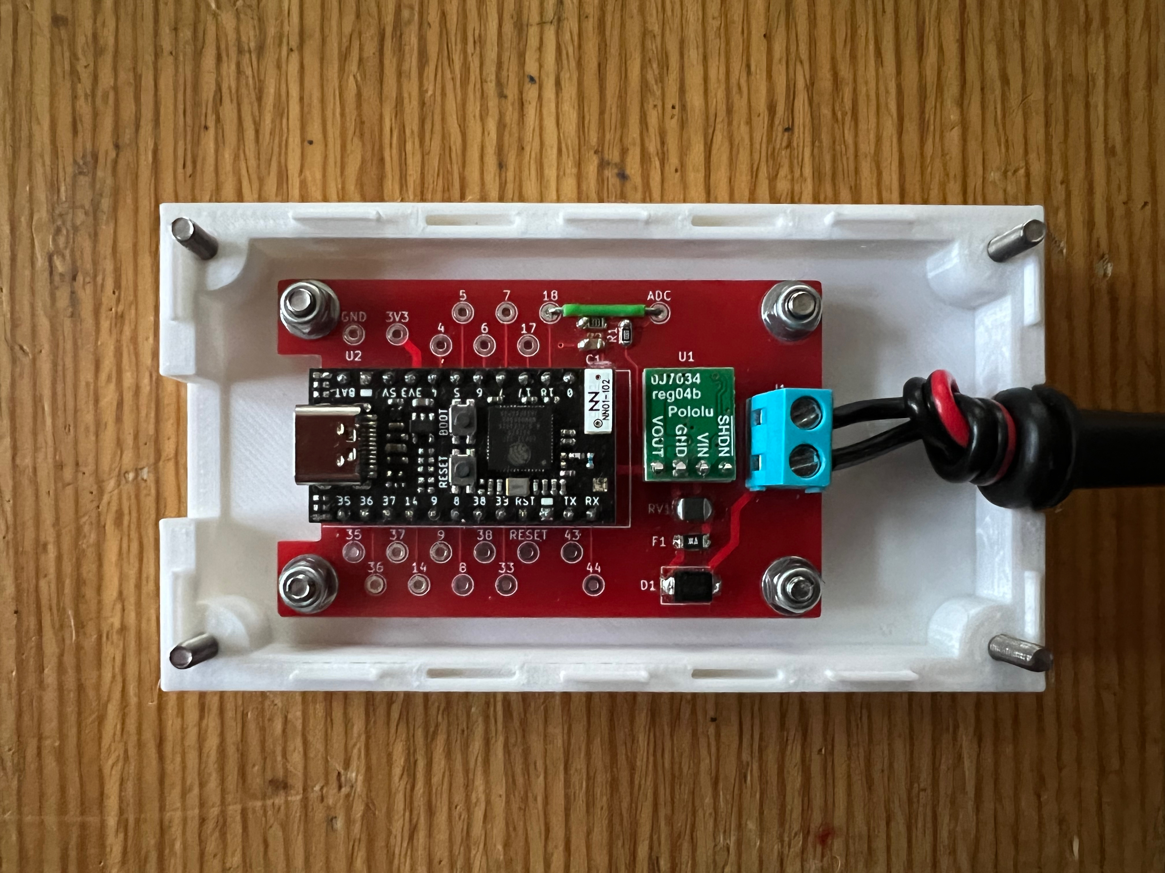 [Car Battery Monitor]